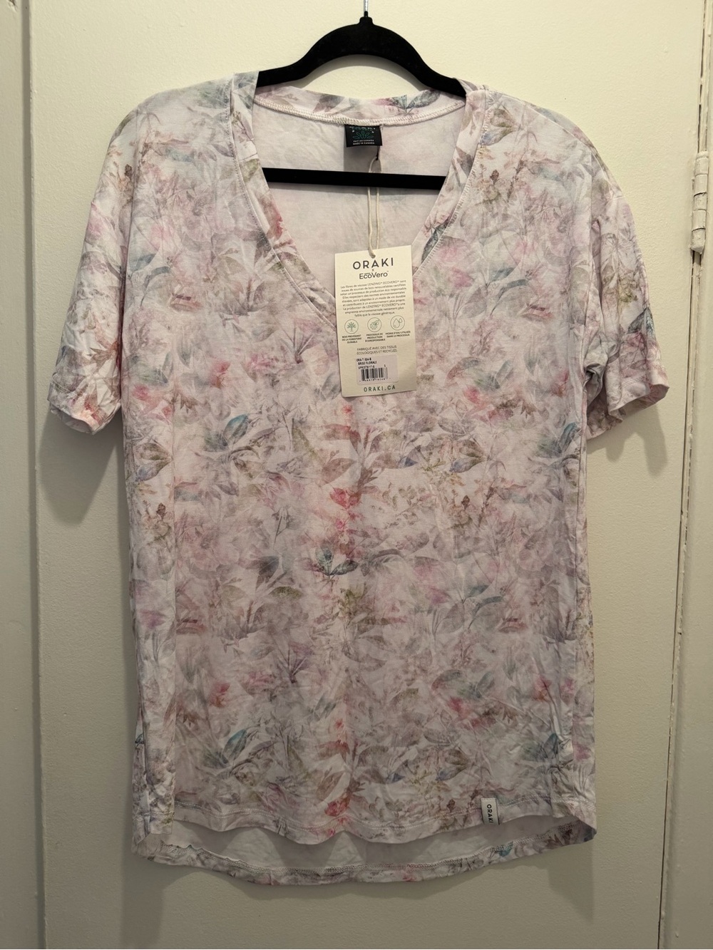 Soft Floral V-Neck Tee in Light Pastel